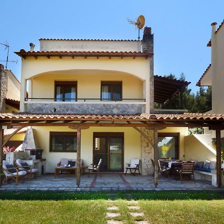 Sani Beach Villa Экстерьер фото
