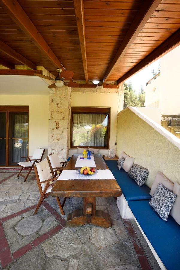 Sani Beach Villa Экстерьер фото