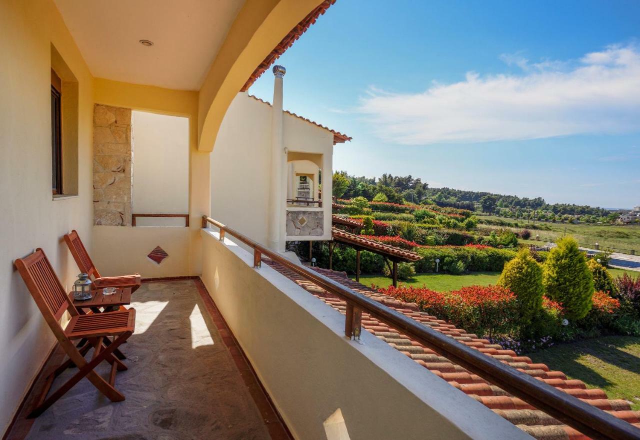Sani Beach Villa Экстерьер фото