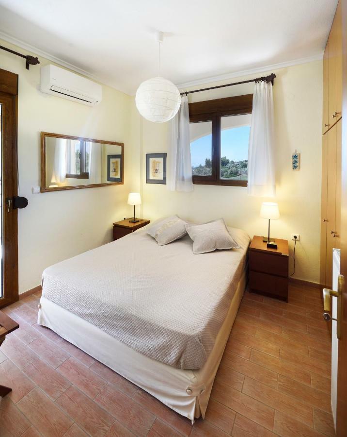 Sani Beach Villa Экстерьер фото